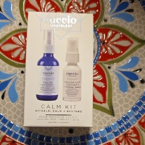Cuccio Calm Kit - Blue & White Aromatherapy Spray Set